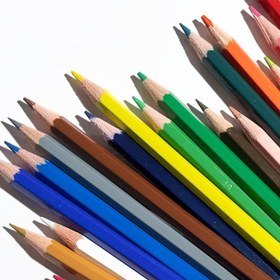 Resim Faber-Castell Karton Kutu Boya Kalemi, 24 Renk, Yumuşak ve Canlı Renkler, Kolay Açılır, Kırılmaya Dayanıklı Uçlar, Uç Kırılmasına Karşı Dayanıklılığı Artıran Özel Yapıştırma Sistemi 
