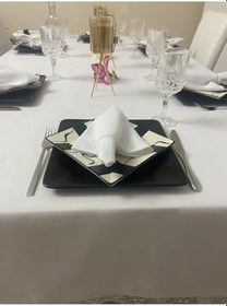 Resim Keten Görünümlü Dantel Detaylı Simli Dertsiz Masa Örtüsü Beyaz + 12 Peçete, 150 x 220 
