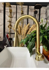Resim İsaoğlu Yapı Antik Gold Luxury Spiralli Mutfak Bataryası Mat Altın Uzayan Başlıklı Evye Bataryası Gold Musluk Gold 