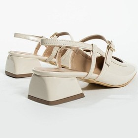 Resim William Tüvid Detaylı Küt Burun Kısa Topuklu Kadın Babet Bej 