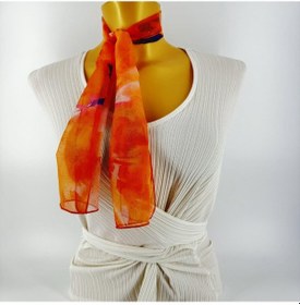 Resim Paredora Simli Fırça Desenli Turuncu Kısa Fular Çok Renkli 