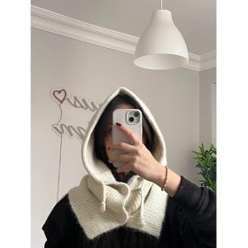 Resim Venüs Design Düğmeli Balaklava Krem Renk Kadınlar İçin Kış Sezonu Aksesuarı 