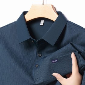 Resim Erkekler için Hafif Buz İpeği Gömlek - Göğüs Cebi ile Nefes Alabilir Kısa Kollu, Golf ve Tenis için Rahat Kesim, Turkuaz Kabartma Dokulu Kumaş, Düğme Yaka Tasarım, Tenis Giyimi | Klasik Gömlek | Şeffaf Olmayan Malzeme 