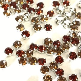 Resim 100 adet - 4Mm Renkli Karışık Renk Maillard Renk Sistemi Onlardan Fazla Renkler Beyaz Taban El İle Dikişli Çok Yüzlü Rhinestone Çiçek Stili Yetişkin Giyim Düğün Elbisesi DIY Giysiler, Çantalar, Ayakkabılar, Düğün Elbiseleri vb. Boncuklarla Düz Tabanlı Deliklerle Boncuk Dekoratif Boncuklar 
