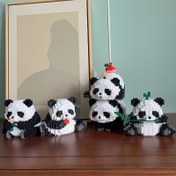 Resim 1552 Parça Sevimli Panda Yapı Blokları Seti - Renkli 3D Yapboz, Ev ve Ofis Dekoru için Mükemmel, Yaratıcı Parti Oyunu, Panda Hediyesi 