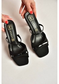 Resim Fox Shoes Y518710204 Siyah Kumaş İnce Topuklu Kadın Terlik Siyah 