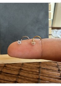 Resim Yüksek Kalite G23 Titanium Beş Taş Papatya Zirkon 6x0.8mm Altın Titanyum Hızma Piercing 