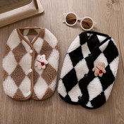 Resim Küçük ırklar için peluş ayı detaylı sıcak kış evcil hayvan ceketi olan düğmeli örme polyester köpek ceketi 