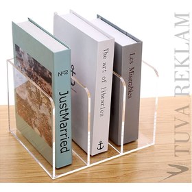 Resim TUVA REKLAM Tuva Reklam Çok Amaçlı Pratik Şeffaf Pleksi Kitaplık Dergilik ( 3 Bölmeli) 