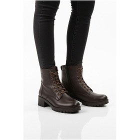 Resim Aspor Kahve Hakiki Deri Fermuarlı Bağcık Detaylı Kadın Topuklu Bot Çok Renkli 