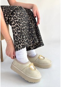 Resim Carren Bej Süet Bot Göründüğü Gibi 