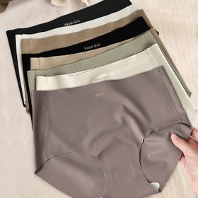 Resim 8'li Paket Kadınlar İçin Dikişsiz Yoga Spor Külotları - Yumuşak Nefes Alabilen Görünmez Naylon Karışımı, "VAGA" Yazılı Çoklu Renkler, Açık Bej Rahatlık Günlük Kullanım için, Makinede Yıkanabilir, Her Gün Konfor, Minimalist Tasarım, Pürüzsüz Dokulu Kumaş 