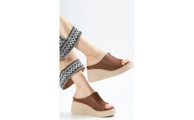 Resim Suins Shoes Suins Jorge Model Dolgu Topuklu Terlik 