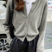 Resim Kadınlar için Hafif Gri Açık Ön Hırka - Yumuşak ve Rahat Düğmeli Kazak, Bahar ve Sonbahar İçin, Cep Detaylı Rahat Stil, Günlük Giyim İçin Mükemmel, Düğmeli Hırka | Düğmeli Hırka | Dokulu 