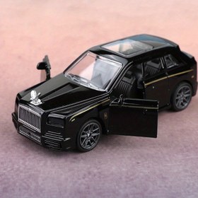 Resim Metalden Lüks Araba Model Oyuncak - Siyah & Altın Detaylar, Krom İşçiliği, Açık Kaput ve Detaylı İç Mekan, Ev/Ofis Dekoru için Koleksiyonluk Sergi Parçası, Pil Gerekmez, Şık Tasarım, İnce İşçilik, Diecast Araç, Koleksiyoncu Ürün, Ofis Dekorasyonu, Hassas Detaylandırma 