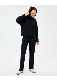 Resim Skechers W Essential Hoodie Sweatshirt Kadın Siyah Sweatshirt S2610013-3817 Siyah 