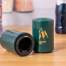 Resim Manyetik Otomatik Bira Şişe Açacağı - Şarap, Bira ve Gazlı İçecek Kapakları için Kolay İtme Tasarımı - Ev Barları ve Partiler için Dayanıklı Metal Mutfak Aracı 