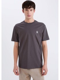 Resim DeFacto %100 Pamuk Regular Fit Bisiklet Yaka Sırt Baskılı Kısa Kollu Tişört D5560AX25SPAR104 