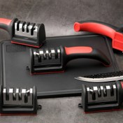 Resim Taşlı Taşlarla Taşınabilir 4 Aşamalı Bıçak Bileme Makinesi - Mutfak ve Dış Mekan Kullanımı İçin Hızlı, Verimli Bileme Aracı, Kırmızı & Siyah Tasarım, Tüm Şefler İçin Uygun, Bayramlık Mutfak Aksesuarı | Güvenli Tutuşlu Bileme | Dayanıklı Plastik Sap 