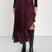 Resim Kadınların şık mor jakarlı volanlı hem şortu - Yüksek bel, akışkan A-line tasarım, omuz üstü volan detay, polyester, tüm mevsimler için giyilebilir, rahat şık kıyafet | Asimetrik şort | Volan hem 
