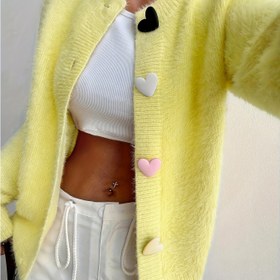 Resim Renkli Kalp Düğmeli Kadın Şık Peluş Kardigan - Her Mevsim Makinede Yıkanabilir Açık Ön Kazak, Günlük ve Resmi Giyim için Normal Fit Uzun Kollu, Düğme Önlüklü Kardigan 