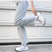 Resim Nike Tc 7900 Kadın Beyaz Günlük Stil Spor Ayakkabı 