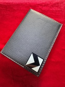 Resim ATTA PAZARLAMA Kabartmalı Pleksi Siyah Deri Karsan Markalı Ruhsatlık, Ruhsat Kılıfı, Ruhsat Cüzdanı, Ruhsat Kabı 