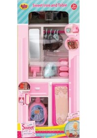 Resim Kutuda Ütü Masalı Dolap 