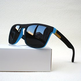 Resim 1 Çift - Şık Erkek Kare Çerçeve Moda Gözlükleri Ayna Siyah Lensler ve Mavi Vurgularla - Trendy, Rahat ve Günlük Giyim veya Dış Mekan Aktiviteleri için Mükemmel 