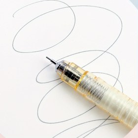 Resim Rastgele Renkli Bir/6 Düşük Merkezli Otomatik Kalem (0.5mm) 