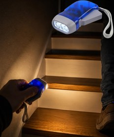 Resim Çınar Toptan Ticaret Şarj Gerektirmeyen El Feneri 3 LED Kompakt Acil Durum Lambası 
