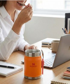 Resim Stanley Classic Legendary Kaşıklı Yemek Termosu 0.4L 