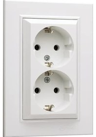 Resim Makel Karea Ikili Topraklı Priz Beyaz Modül+Kapak+Çerçeve 