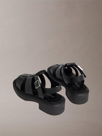Resim Calvin Klein Kadın Chunky Fisherm Deri Sandalet 