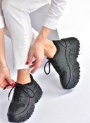 Resim Fox Shoes Siyah Kalın Tabanlı Kadın Spor Ayakkabı M973515009 