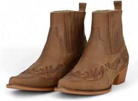 Resim Kadın Kovboy Bot Taba Bari 