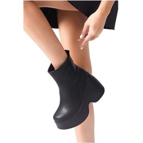 Resim Kadın Celsi Siyah Yandan Fermuarlı 9 Cm Yüksek Dolgu Topuklu Mevsimlik Kadın Kısa Bot Bootie Siyah 