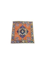 Resim El Dokuma Kırşehir Halısı Küçük Yastık 74x79 Eskitme Kiremit Halı Kiremit 