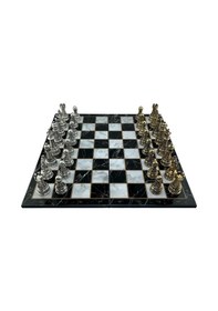 Resim Gifthome Premium Battal Boy Metal İşlemeli Klasik Satranç Takımı Ve Katlanır Mermer Desenli Mdf Satranç Tahtası 43x43 Cm. 