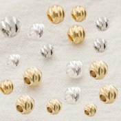 Resim 50 adet gerçek altın rengi koruyan çizgili karpuz boncukları, DIY aralık boncukları ve aksesuarları için kesik yüzeyli paket içerir. 