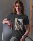 Resim Kedi ve Japon Balığı Kasesi Kadın Tişört 