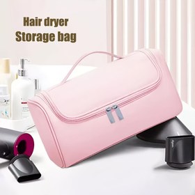 Resim Kadınlar için Büyük Kapasiteli Saç Şekillendirici & Güzellik Organizatör Çantası, İsıyla Dayanıklı İç Yapılı ve Üst Fermuarlı - Zarif Pembe & Altın Renkli Kurutma Makinesi Saklama Çantası, Isıyla Dirençli Makiyaj Kiti: Blow Dryerlar, Maşalar, Sıcak Hava Fırçaları, Düzleştiriciler, ön fermuar cebi sağlam tutacaklı taşınabilir kozmetik organizatör seyahat ya da evde kullanım için dayanıklı kumaş 