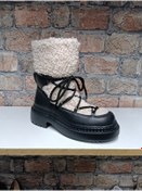 Resim ÇAĞLAR Bot Çizme Orijinal, hakiki dana derisinden üretilmiştir. İç kısmı yün ve deri kaplamalıdır. 