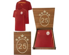 Resim Galatasaray Lisanslı Kırmızı Puma A Takım T-Shirt Ahşap Kutu Hediyeli 