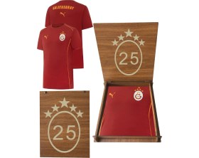 Resim Galatasaray Lisanslı Kırmızı Puma A Takım T-Shirt Ahşap Kutu Hediyeli 