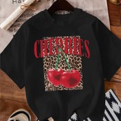 Resim Kadınlar için Rahat "Kirazlar" Grafikli Tişört - Kırmızı Kiraz Baskılı Siyah Kısa Kollu Yuvarlak Yaka Tişört, Polyester, Tüm Sezon Giyim, Rahat Giyim | Şakacı Baskılı Üst | Örgü Yapımı, Kiraz Tişörtü 