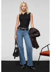 Resim Grimelange Orılenna Kadın Önü Düğüm Detaylı Vücudu Saran Sıfır Kollu Slim Fit Siyah Bluz Siyah 