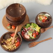 Resim 4'lü set, iki hindistan cevizi kasesi ve iki ahşap kaşık, hindistan cevizi kasesi ve ahşap kaşık seti, sağlıklı vejetaryen salata kasesi seti, dondurma kasesi, doğal hindistan cevizi kasesi 