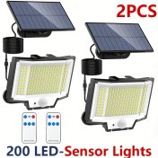Resim 1 adet/2 adet Dış Mekan Güneş Enerjili Ayrı Panel Güneş Enerjili Spot Işık 200 LED Süper Parlak Hareket Sensörlü Güneş Enerjili Bahçe Duvar Işığı 3 Çalışma Modu Şafak Alacakaranlık Işıklandırma Bahçe, Veranda, Arka Bahçe için. Sokak Lambası, Duvar Lambası 16.5ft Kablo ile 