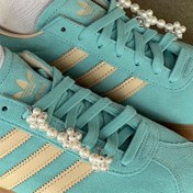 Resim 1 adet İnci Ayakkabı Tokası, Çiçekli İnci Dizi, Basit DIY Ayakkabı Bağcığı, Spor Ayakkabıları için Şık Ayakkabı Aksesuarları, Bakır Malzeme, Spor Ayakkabı Süsleme 